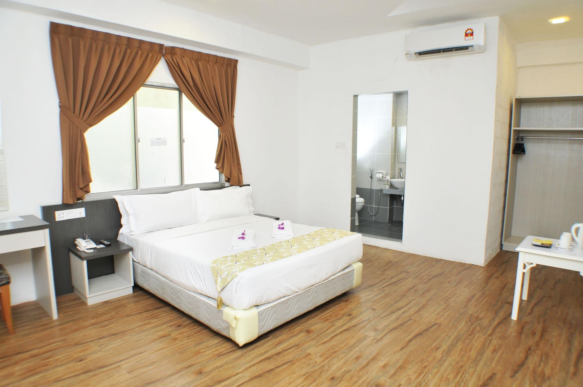 Promenade Service Apartment Kota Kinabalu Bagian luar foto