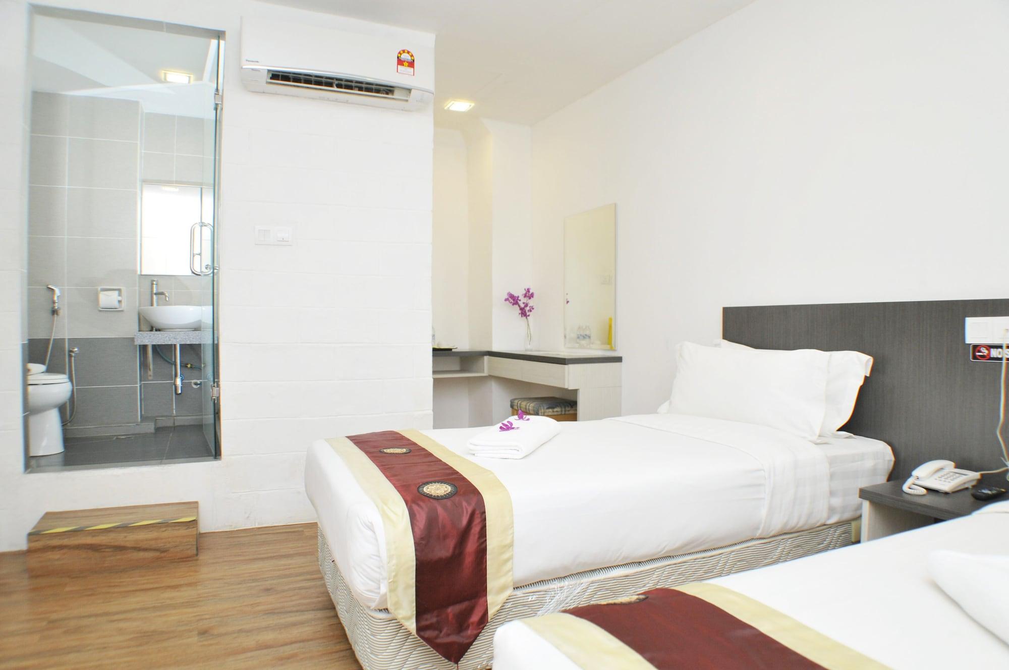 Promenade Service Apartment Kota Kinabalu Bagian luar foto
