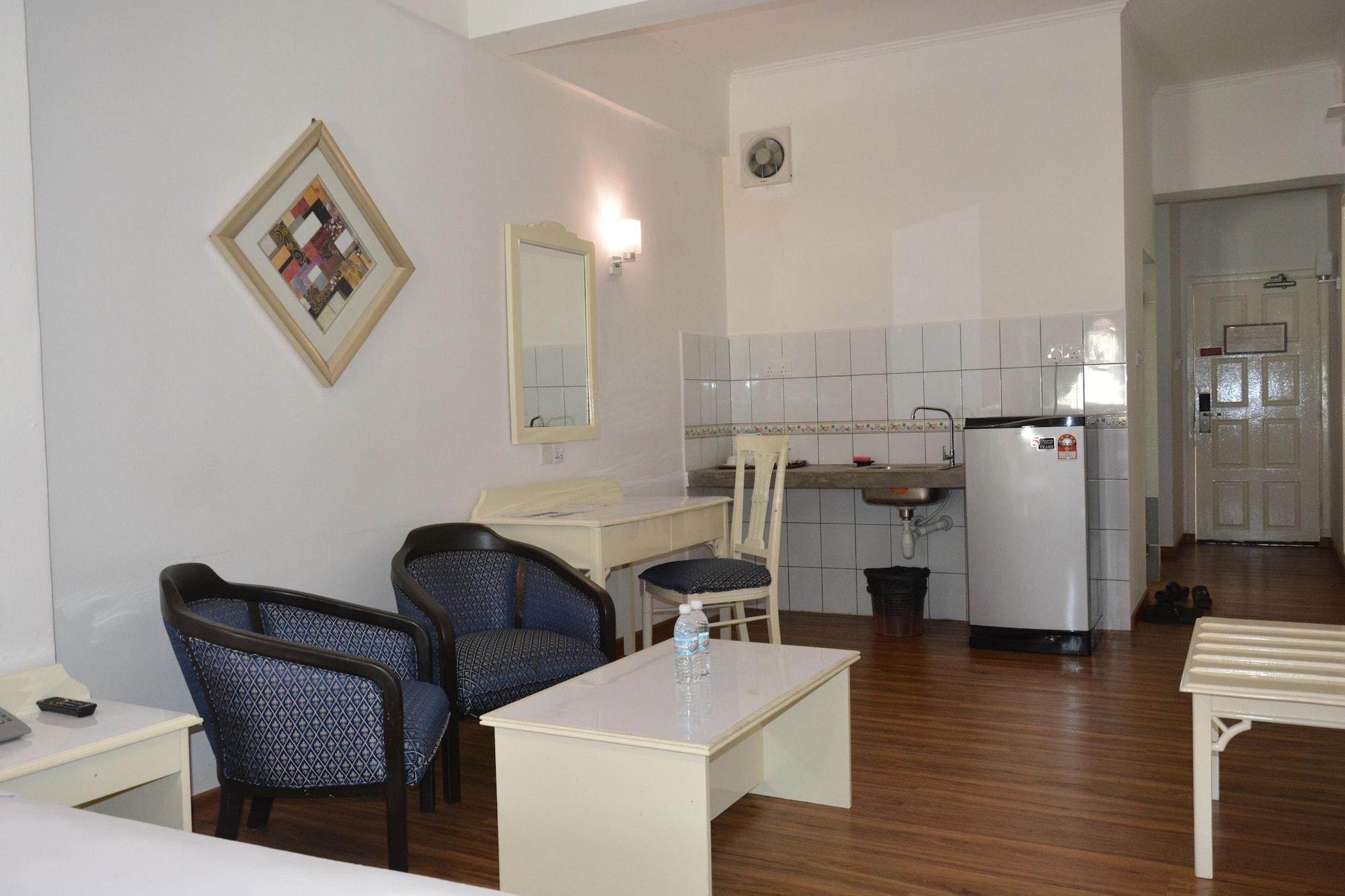 Promenade Service Apartment Kota Kinabalu Bagian luar foto