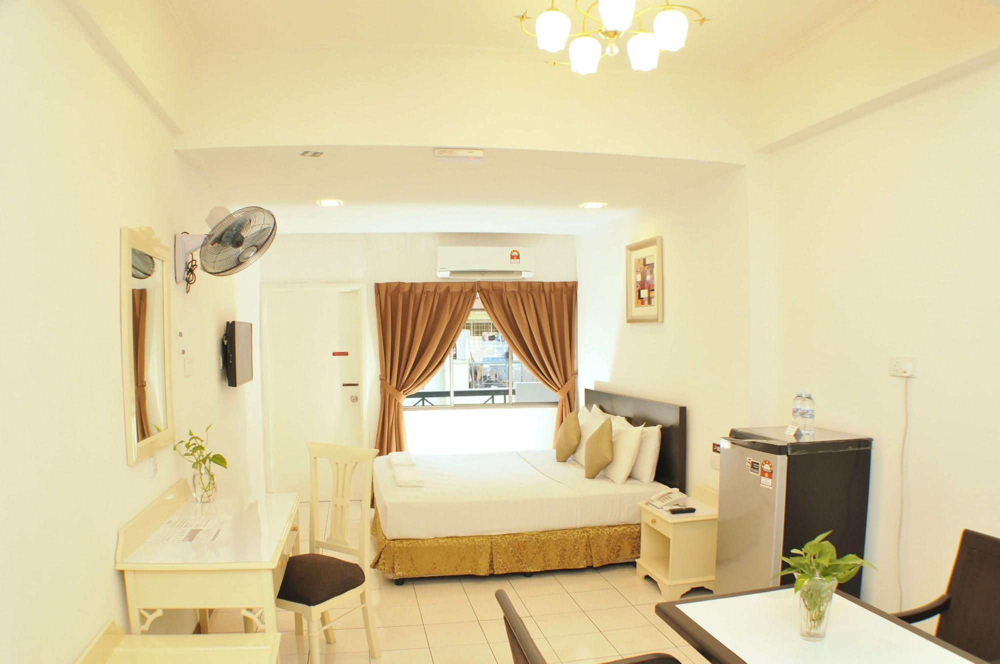 Promenade Service Apartment Kota Kinabalu Bagian luar foto
