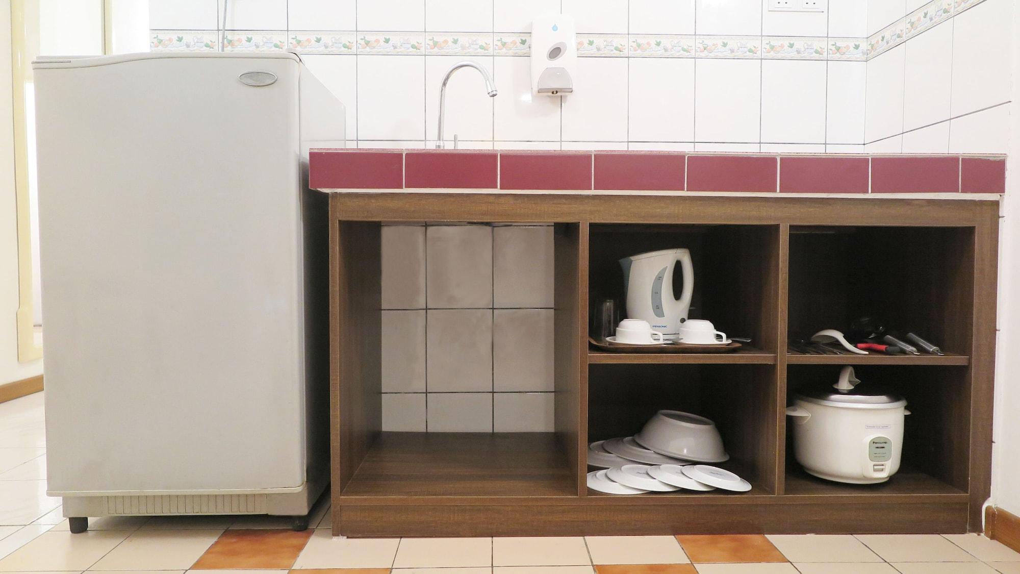Promenade Service Apartment Kota Kinabalu Bagian luar foto