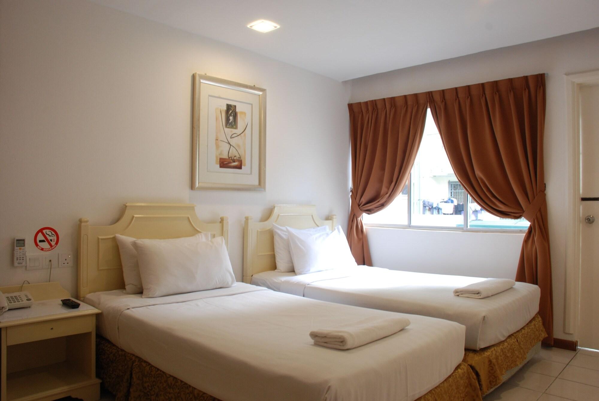 Promenade Service Apartment Kota Kinabalu Bagian luar foto